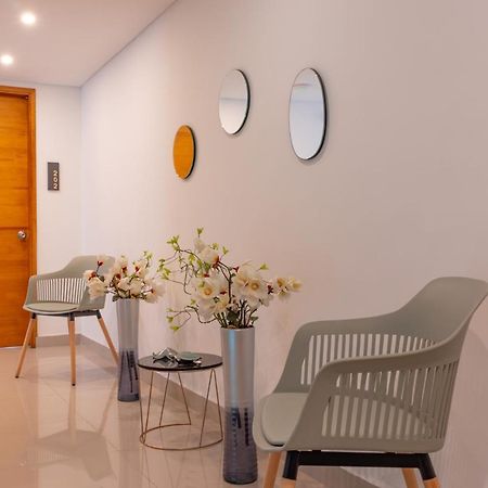 Infinity Hotel 麦德林 外观 照片