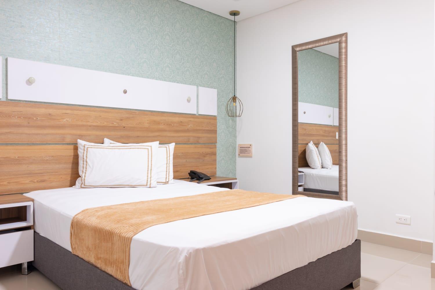 Infinity Hotel 麦德林 外观 照片